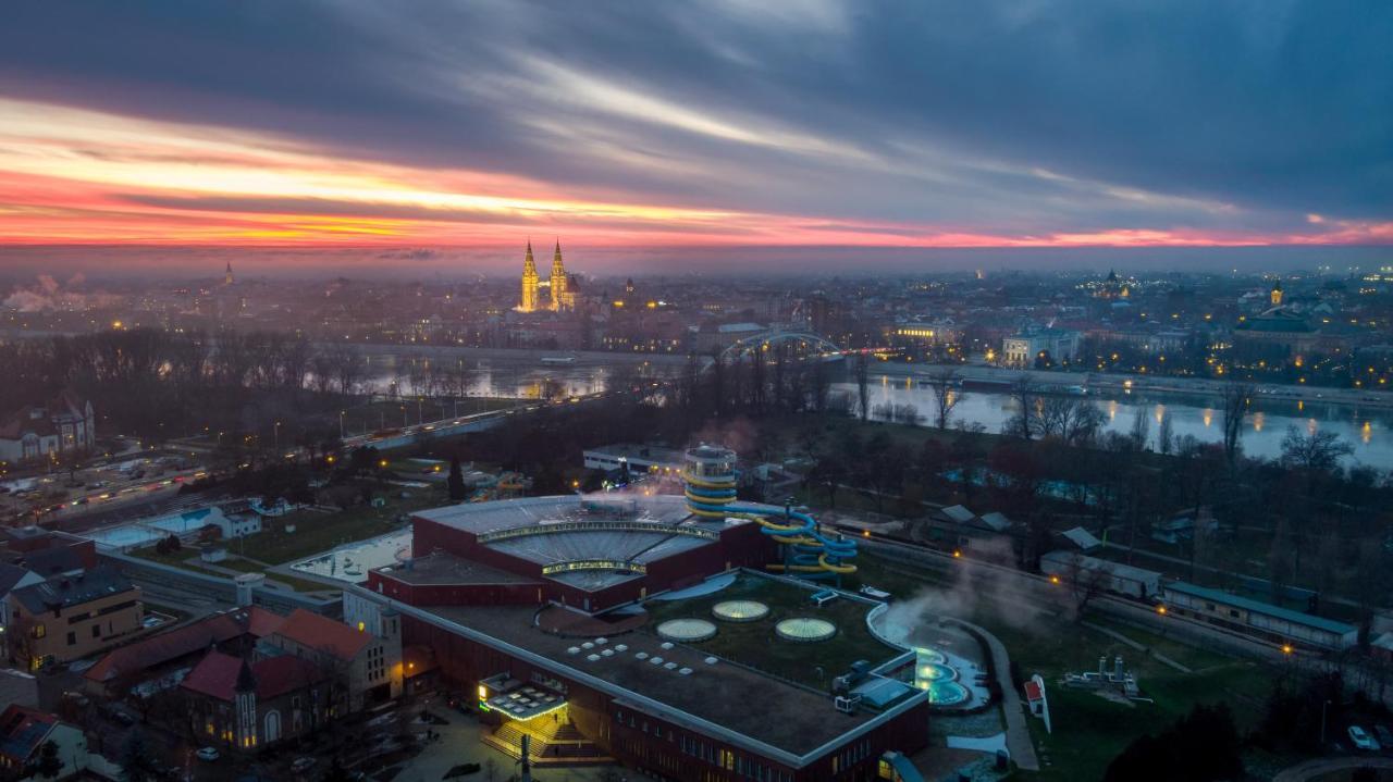Hunguest Szeged - Ex Forras Hotel Exterior photo